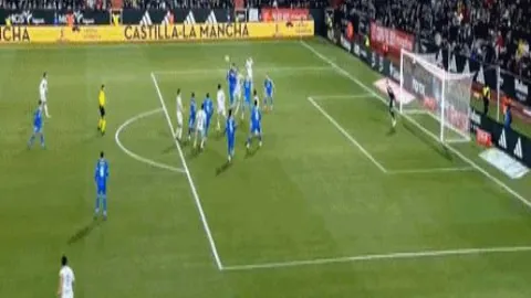 “首开先河！特医食品实验室助力糖尿病人群获益”